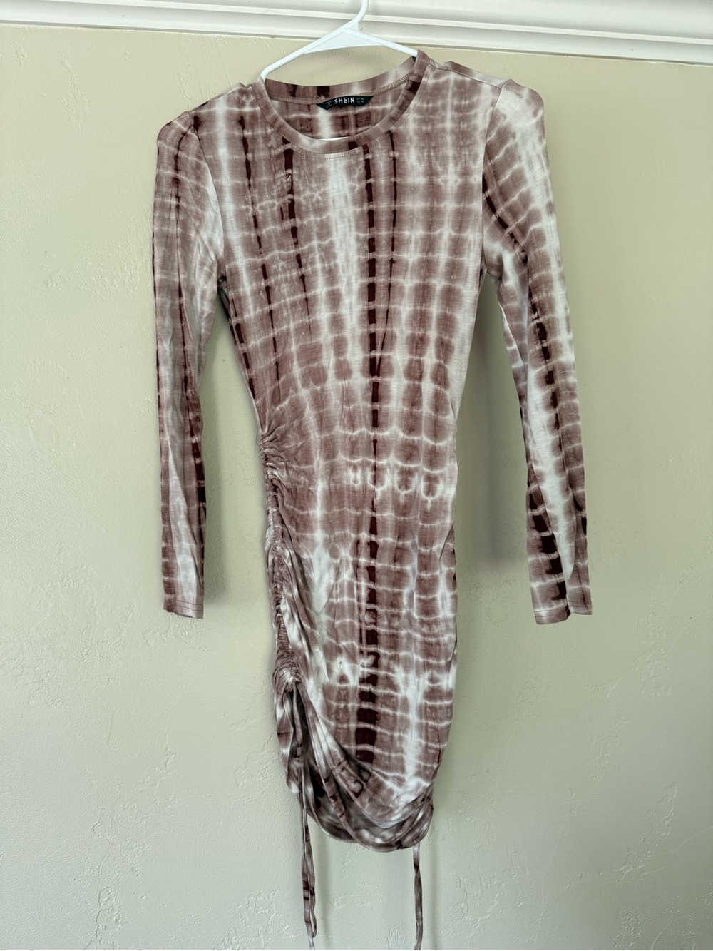 SHEIN Taupe Tie-Dye Ruched Long Sleeve Bodycon Dress